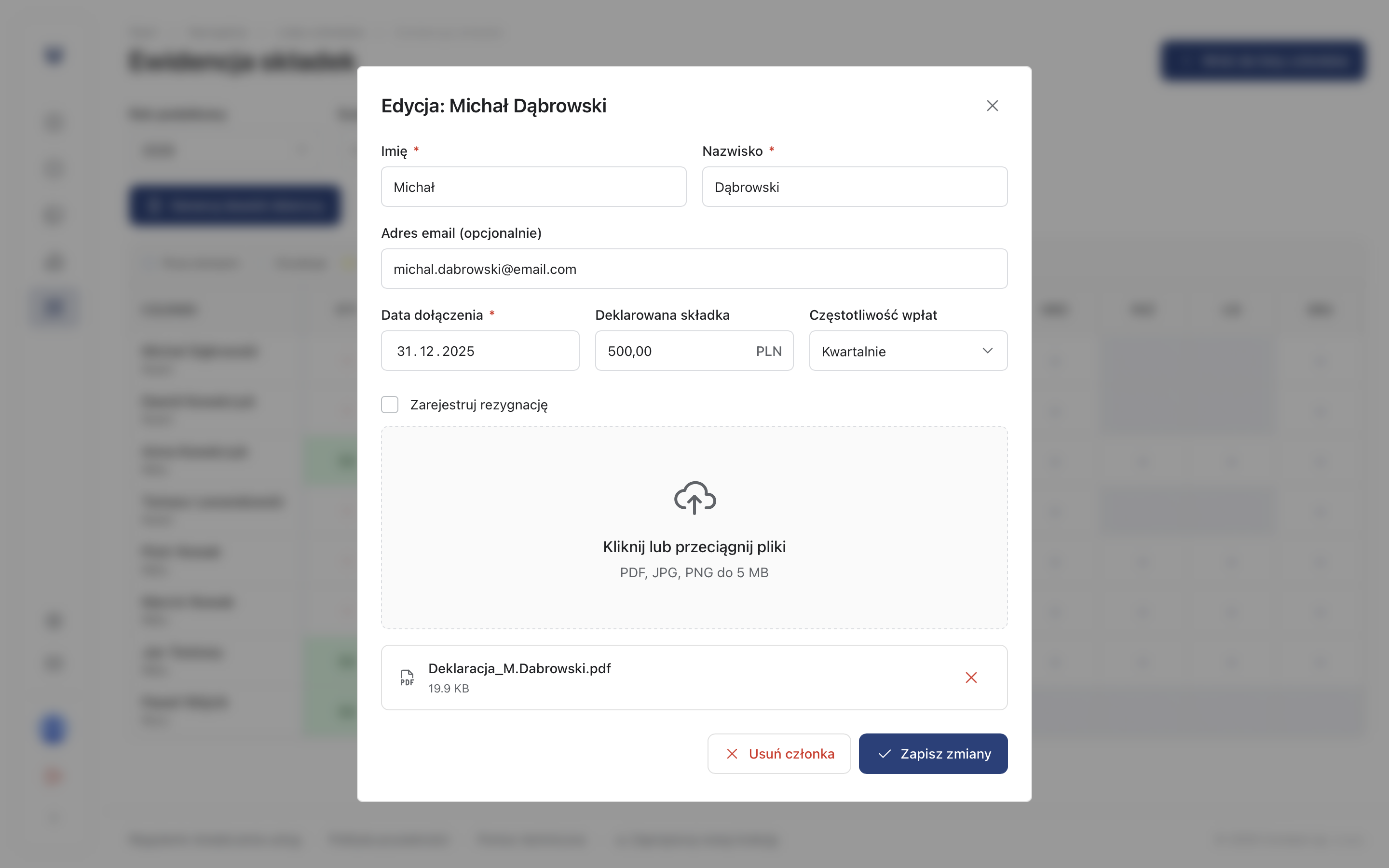 Szczegółowe dane członka i załączone pliki